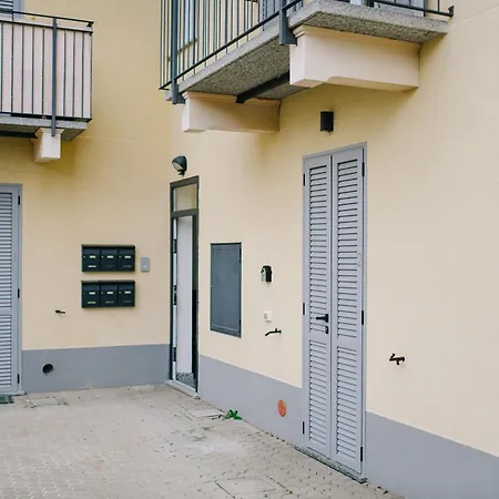 Apartamento Lora Rose ,free Parking, Self Check In,2 Como