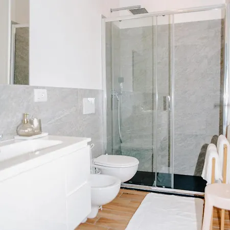 Lora Roses 2, Free Private Parking, Self Check-in